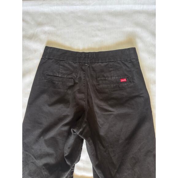Levi's Baggy Trousers Mid Rise Women's Size 26 Chino Black Straight Leg jean - Picture 8 of 14